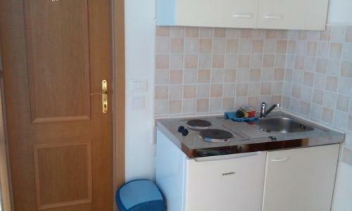 Apartments With Beautiful Sea View - Dm