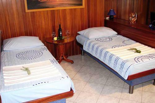 Apartment Hvar - Bra? - Mljet - ?olta - ?iovo - Kor?ula