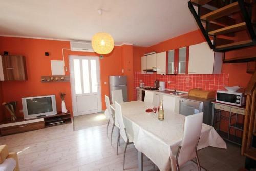 Villa Kris - Quiet And Romantic