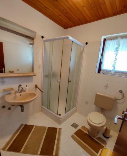 Apartments Anastazio -200m From Sea
