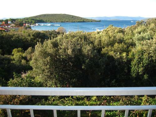 Apartments Rada - 150m From Sea
