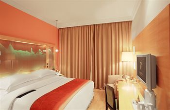 Le Royal Tower Hotel