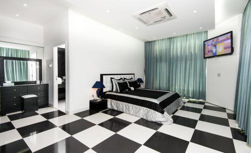 Bravo Royal Hotel Suites