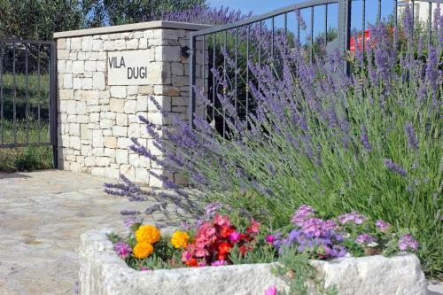 Hostal Dugi In Donji Humac * Mittel-dalmatien