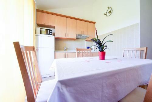 Apartments Zlatko - 100m From Sea