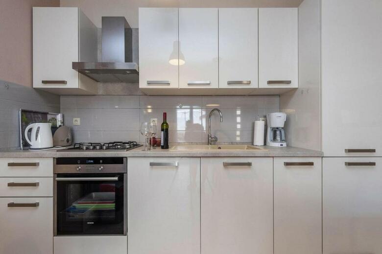 Holiday Home Petrcane - Cdn02102i-fya