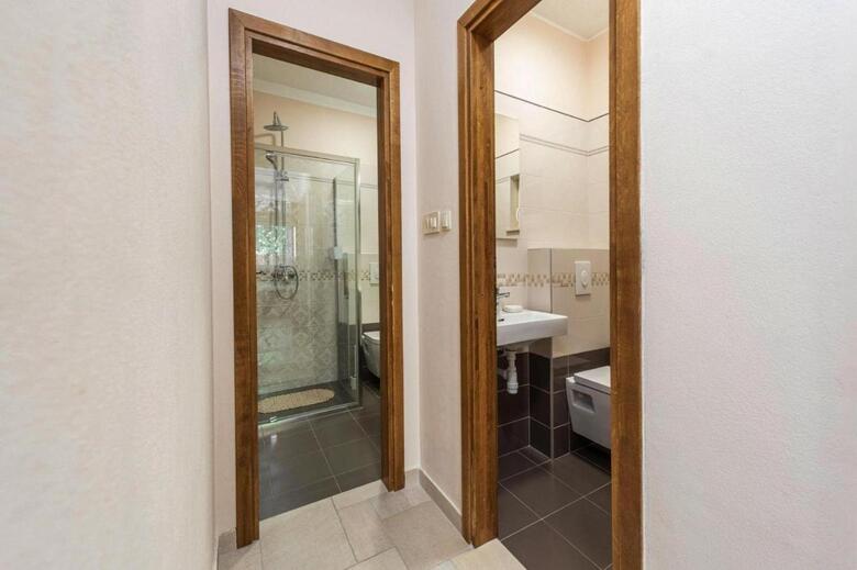 Holiday Home Petrcane - Cdn02102i-fya