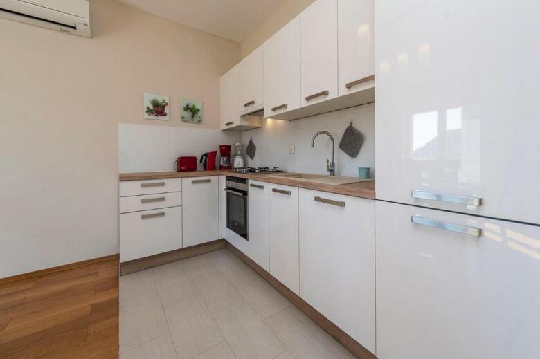Holiday Home Petrcane - Cdn02102i-fya