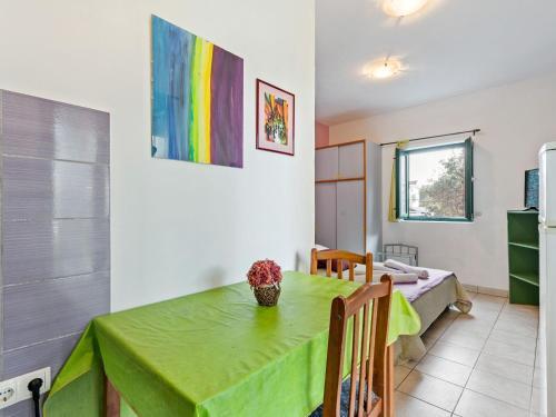 Simplistic Apartment In Petr?ane With Terrace