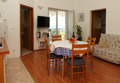 Apartments Mari - 100 M From Beach