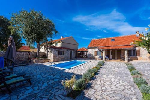 Villa Tihomir - With Pool