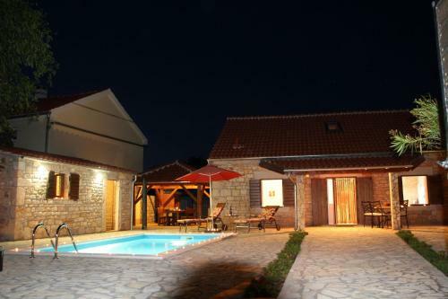Villa Tihomir - With Pool