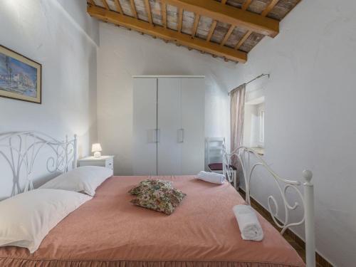 Villa Stone House With Private Pool For 10 People, Near Porec