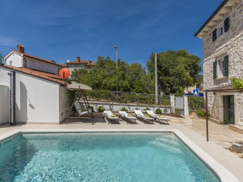 Villa Stone House With Private Pool For 10 People, Near Porec