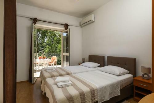 Hostal Begovi? Guest House