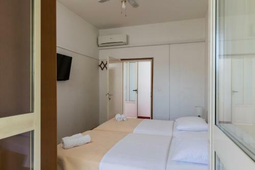 Hostal Begovi? Guest House