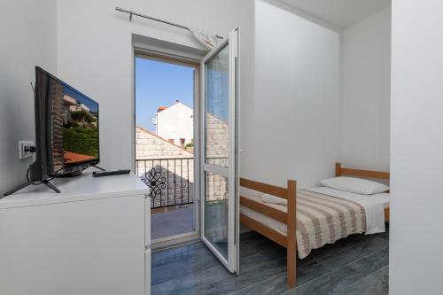 Hostal Begovi? Guest House