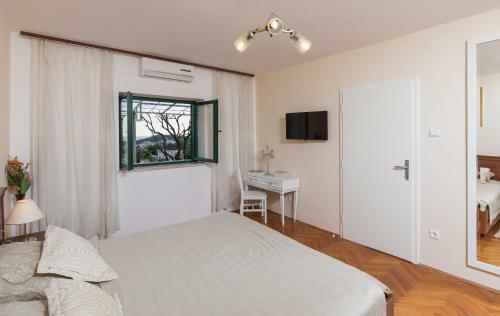 Apartment A Kind Of Magic