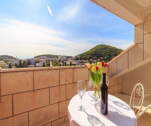 Hostal Heavenly Holiday Home