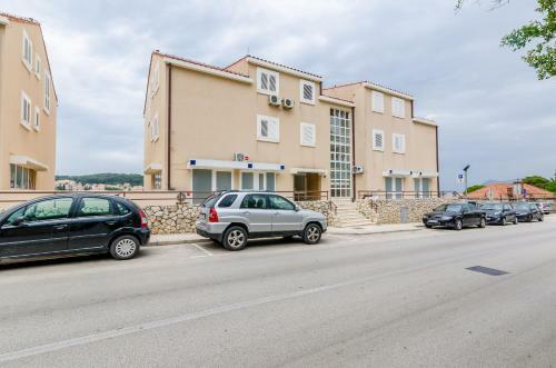Apartments Maky
