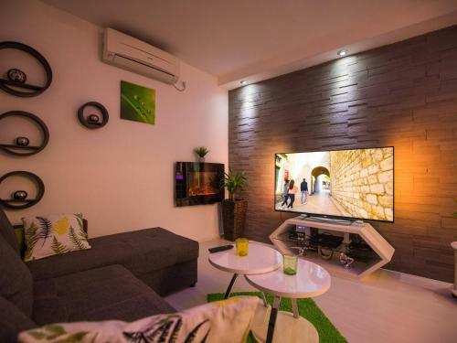 Stay Healthy Apartments