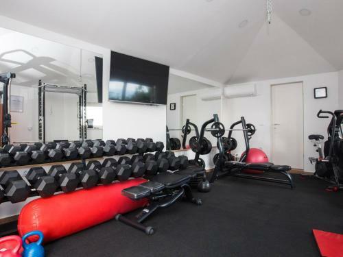 Stay Healthy Apartments