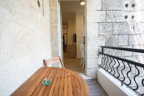 Apartment Goge