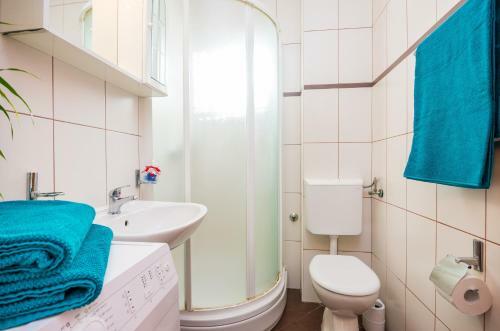 Hostal Burum Apartments
