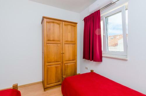 Hostal Burum Apartments
