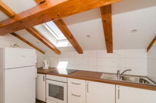 Hostal Burum Apartments