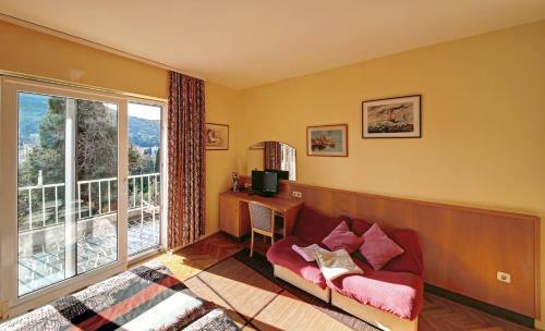 Apartment Villa Vala