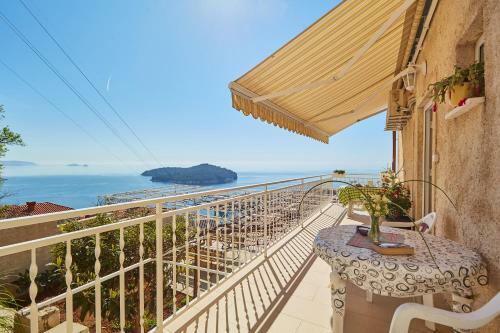 Hostal Guest House Medzalin
