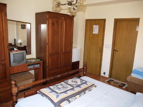 Hostal Apartments And Rooms Nada - Great Location
