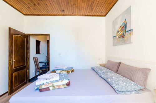 Hostal Rooms City Central Old Town