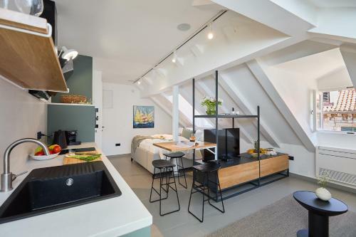 Bed & Breakfast Bota Palace
