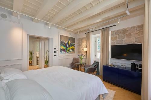 Bed & Breakfast Bota Palace