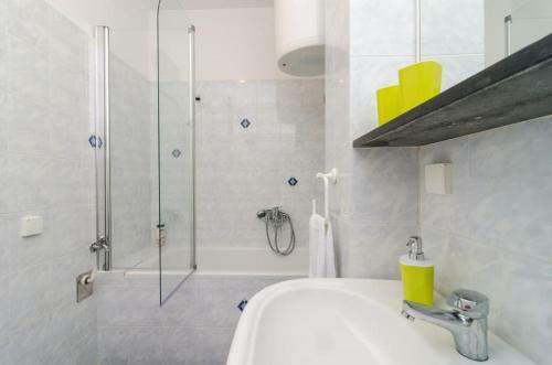 Apartment Blue Jelena