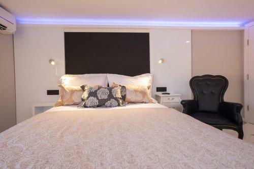 Hostal Soleil Luxury Rooms Old Town