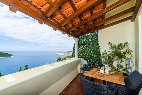 Apartment Reale