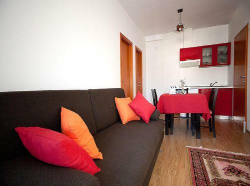 Apartments Peri - 300m From The Sea