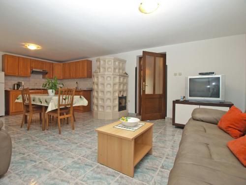 Apartments Valbandon 28