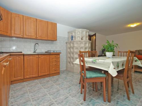 Apartments Valbandon 28