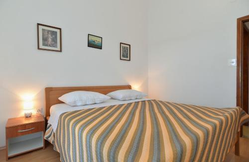 Apartments Valbandon With Pool 31