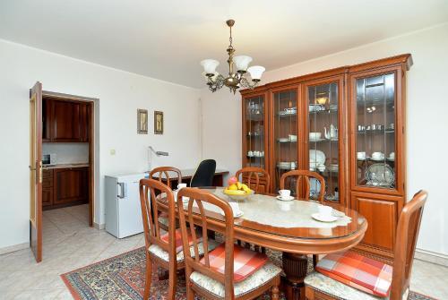 Apartments Valbandon 38