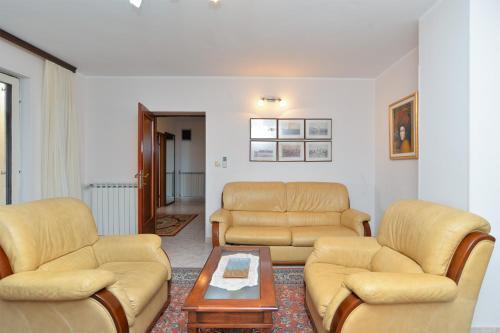 Apartments Valbandon 38
