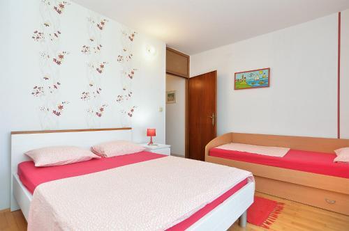 Apartments Valbandon 38