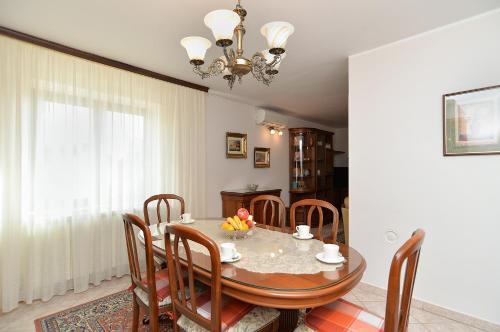 Apartments Valbandon 38