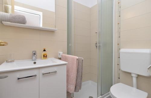 Apartments Valbandon 38