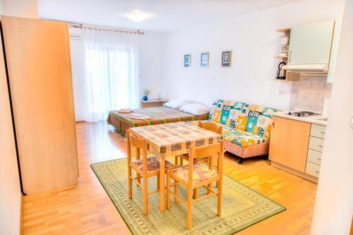 Apartment Josip 2011