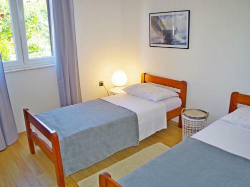 Comfortable Apartment With Covered Terrace And Fenced Garden
